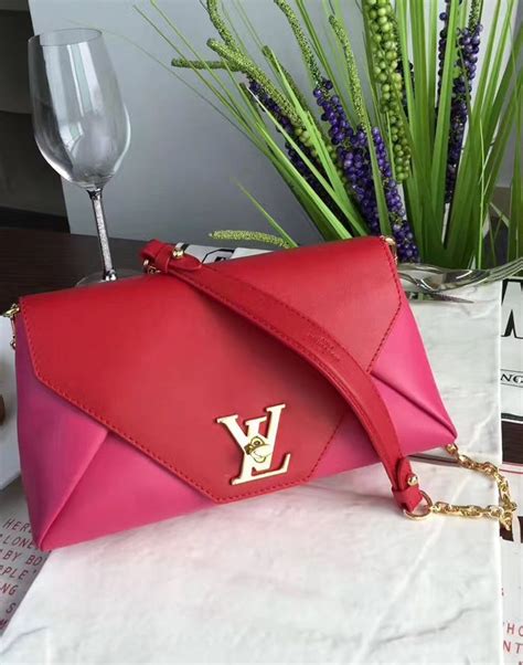 louis vuitton love note bag gold|louis vuitton tote bag price.